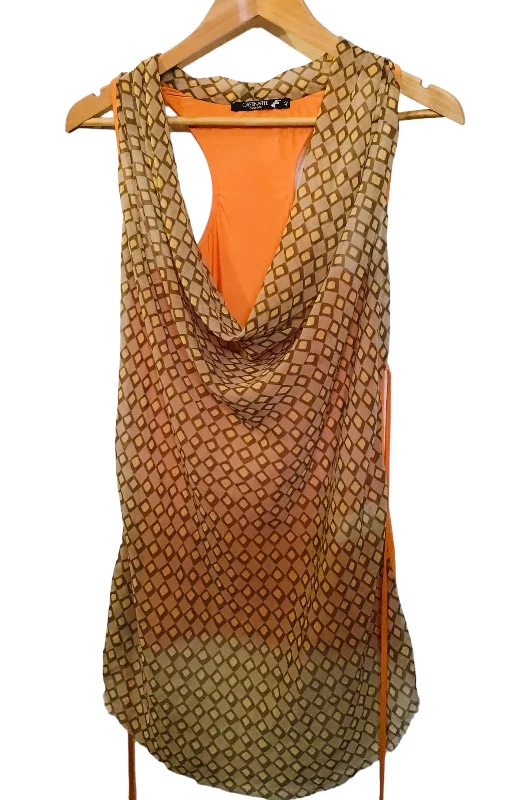 women's tops for those who want to make a bold fashion statement with their choice of topsWomen’s longline top by Italian designer Christina Effe (size 42, UK size 10)