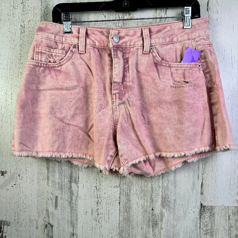 women's low-slung shortsPink Denim Shorts Time And Tru, Size 8