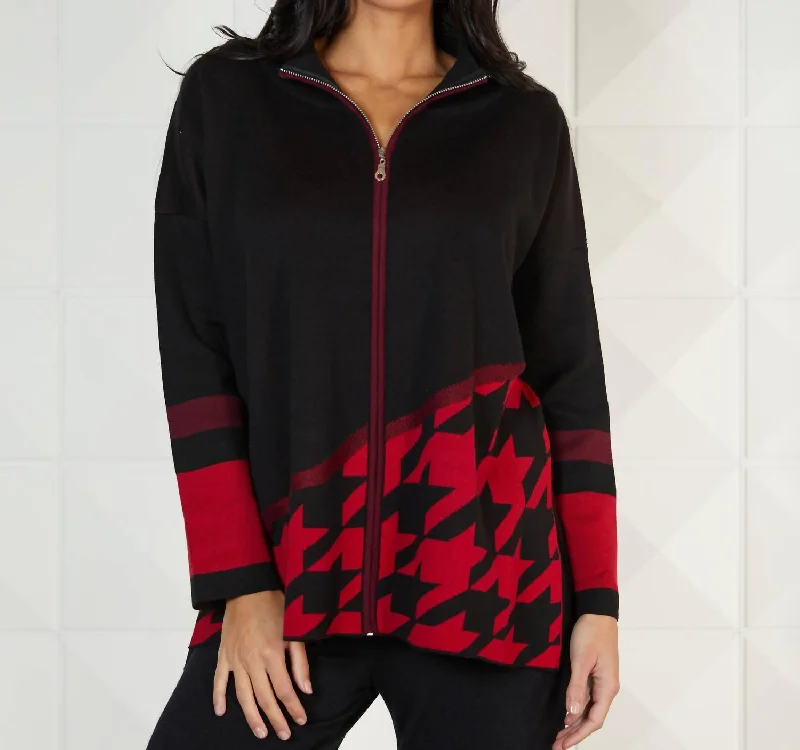 Retro Crewneck SweatersHoundstooth Zip Up Poncho In Black/red