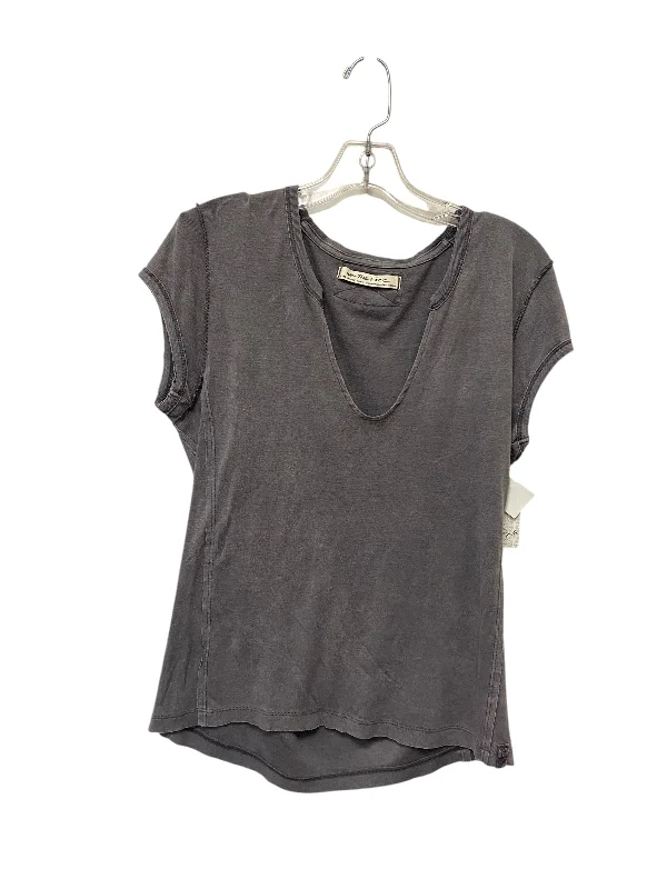 trendy women's topsTop Short Sleeve By We The Free In Taupe, Size: Xl